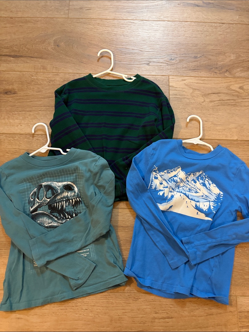 Boys fall/winter bundle GAP graphic/stripe Long-Sleeve Shirt - Kids S (6-7)